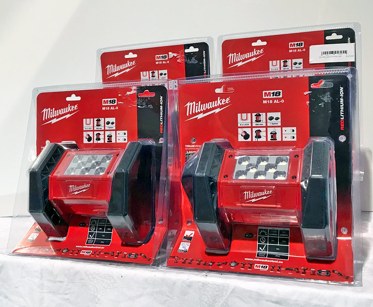 Milwaukee M18™ LED Area Light - ConlanOils.com